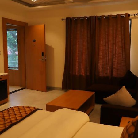 Ananda Castle Hotel Vrindávan Kültér fotó