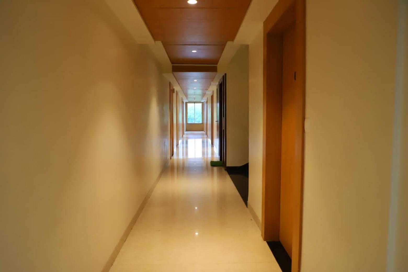 Ananda Castle Hotel Vrindávan Kültér fotó